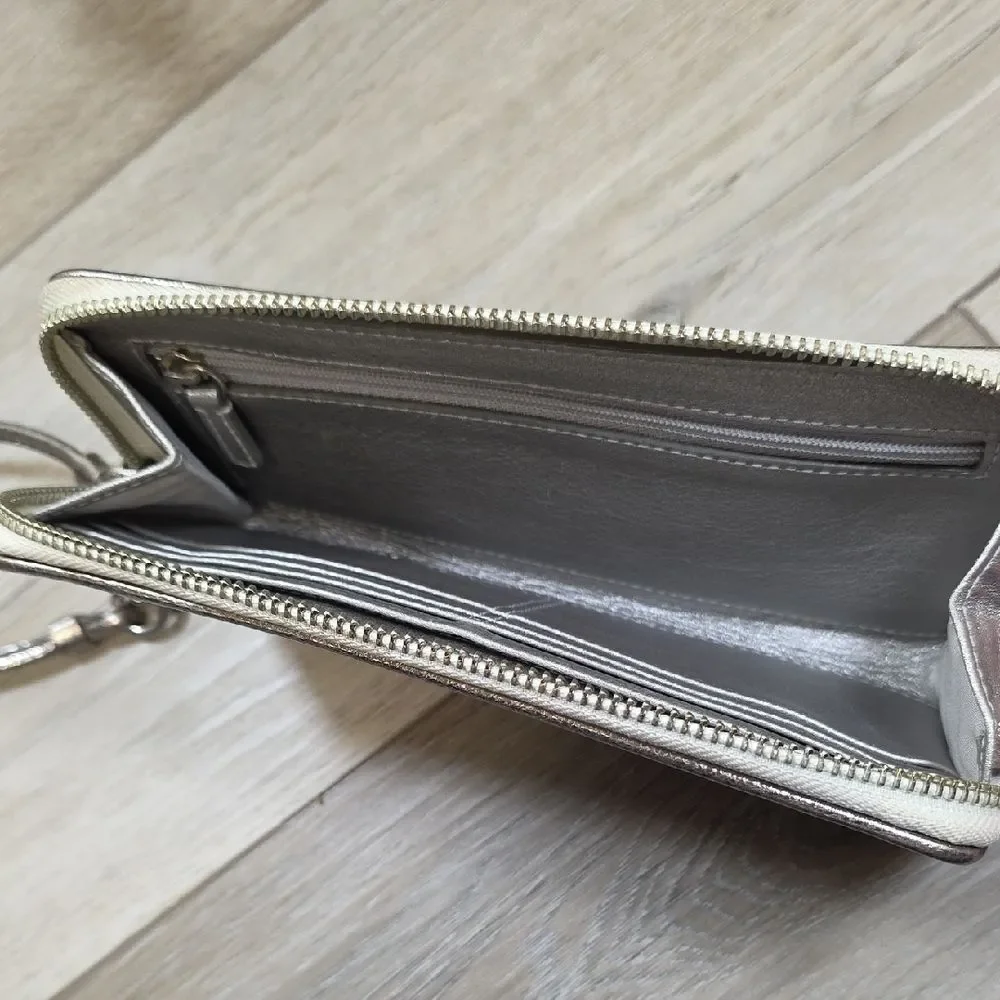 Coach Poppy Glam Tote With Matching Zip-Around Wallet - Picture 15 of 15